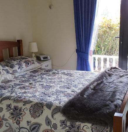 Ballymena Carterton Eksteriør bilde